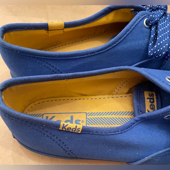 Keds Women’s size 7 Blue shoes. - Picture 10 of 14